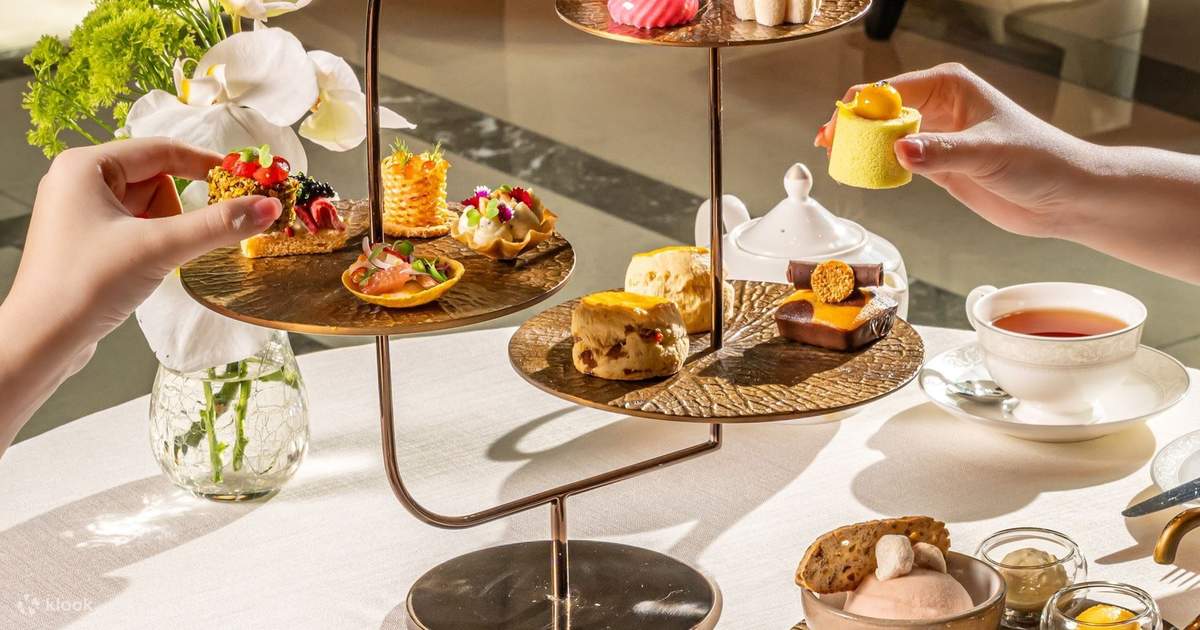 サイアム ケンピンスキー ホテルの 1897 ラウンジ アフタヌーン ティー